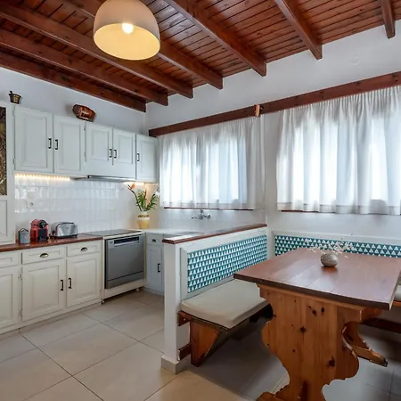 2 Sea View As 1 By Chania Living Stories *